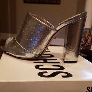 Brand new Schutz "Britty" mules Size 9.5
